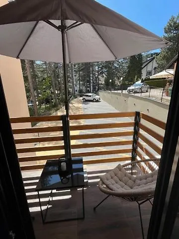 Limun Zut Apartmán *